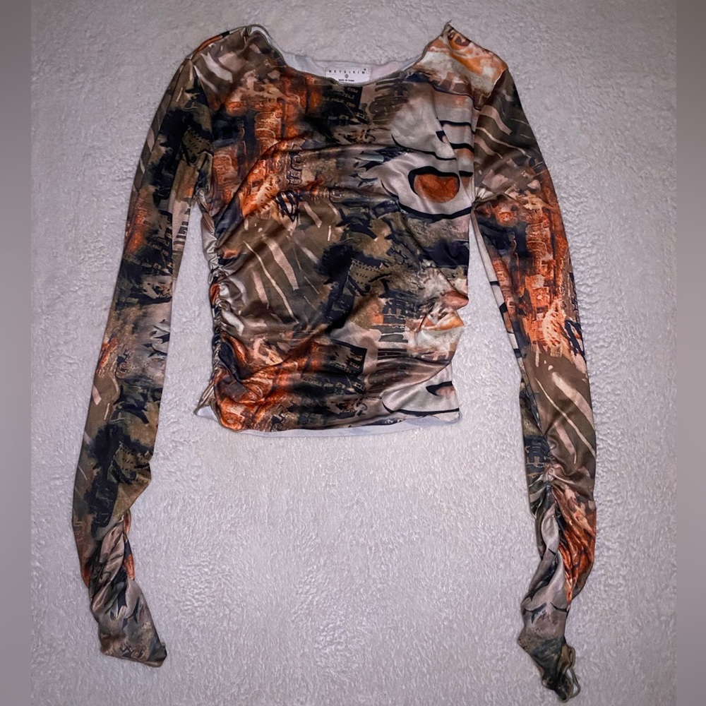 Abstract Print Long Sleeve Top
